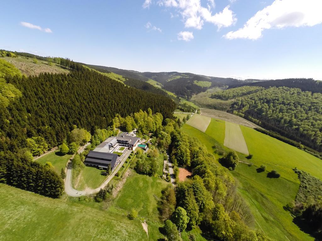 Hotel Waldhaus Ohlenbach Schmallenberg Exterior foto
