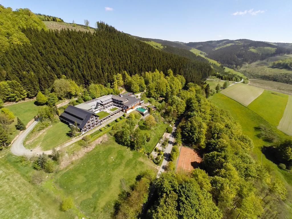 Hotel Waldhaus Ohlenbach Schmallenberg Exterior foto